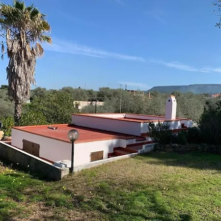 Holiday home Casa Sospesa Tra Campagna E Mare